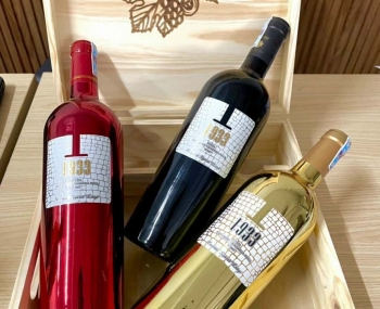 Quà tặng cao cấp 3 chai vang Ý 1933