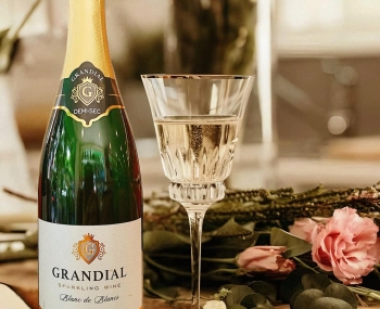 Rượu vang sủi Sparkling Wine Beau Rocher (vang nổ)