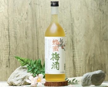 Rượu mơ Nhật Bản Umeshu Nakano Mitsu 720ml [vị mật ong]