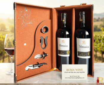 Set quà tặng hộp da 2 chai vang Ý Veronica Rosso