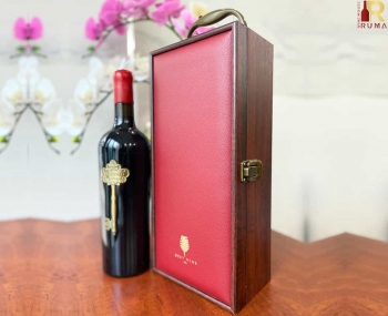 Bộ quà tặng tết hộp gỗ mặt da 1 chai rượu vang Ý Segreto