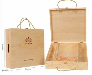 Hộp gỗ đựng 3 chai rượu vang có tay cầm