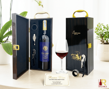 Set quà tặng tết hộp sơn mài 1 chai vang De Lima