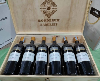 Quà tặng cao cấp 6 chai vang Pháp Chevalier