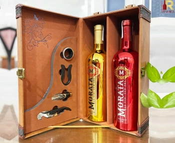 Set quà tặng hộp da 2 chai rượu vang Ý Morata kèm bộ phụ kiện