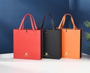 Hộp đựng rượu vang da PU đôi kèm 2 ly thủy tinh