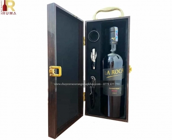 Set quà tặng tết hộp sơn mài 1 chai rượu vang Chile La Roca Reserva