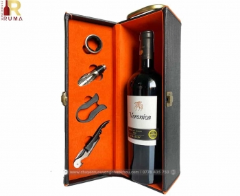 Bộ quà tặng tết hộp da 1 chai rượu vang Ý Veronica Rosso
