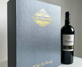 Quà tặng sang trọng 2 chai vang ý Veronica Rosso