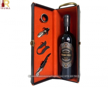 Bộ quà tặng tết hộp da 1 chai vang Ý Marcoli