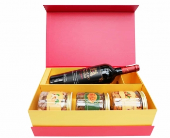 Hộp quà tặng tết rượu vang Chile Osvaldo