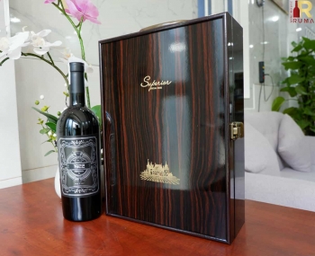Set quà tặng tết hộp sơn mài 2 chai rượu vang Ý 1922