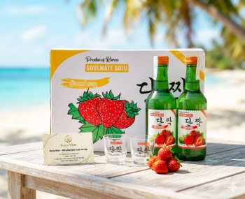 Rượu Soju Hàn Quốc Soulmate Strawberry 360ml - Hương vị dâu