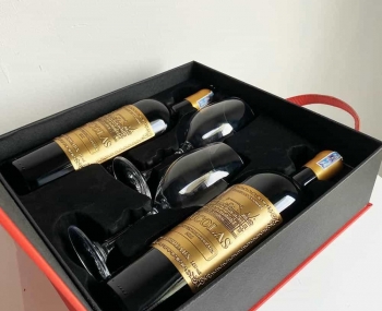 Bộ quà tặng rượu vang tết Nicolas