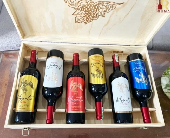 Quà tặng hộp gỗ 6 chai rượu vang Mosanto