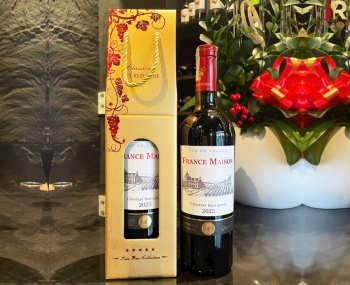 Quà tặng túi giấy ép kim 1 chai rượu vang France Maison