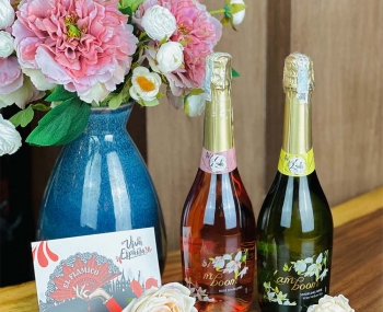 Rượu vang Sparkling Lamboom 750ml