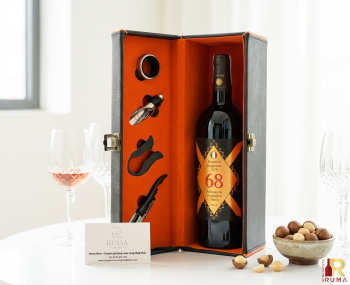Bộ quà tặng tết hộp da 1 chai vang Ý 68