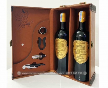 Set quà tặng hộp da 2 chai rượu vang Pháp Quentin kèm bộ phụ kiện