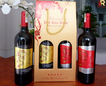 Quà tặng rượu vang giá rẻ Dragon