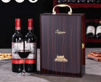 Hộp sơn mài đôi đựng 2 chai rượu vang kèm bộ phụ kiện