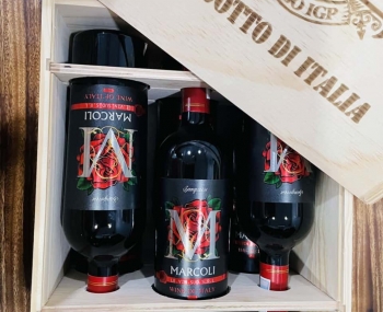 Quà tặng cao cấp 6 chai vang Ý Marcoli hoa hồng