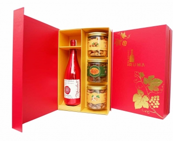 Hộp quà tặng tết rượu vang Úc Marshall Ruby