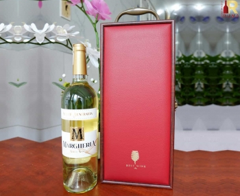 Quà tặng tết hộp gỗ mặt da 1 chai rượu vang Úc Margheria trắng