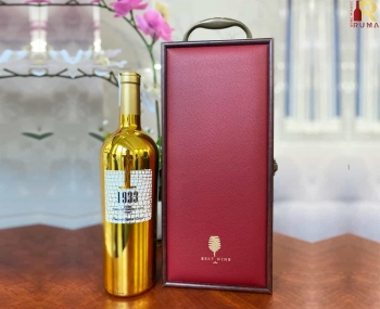 Bộ quà tặng tết hộp gỗ mặt da 1 chai rượu vang Ý 1933 Topaz