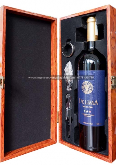 Set quà tặng tết hộp sơn mài 1 chai rượu vang Chile De Lima
