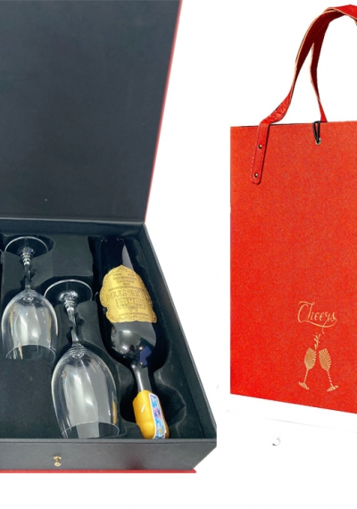 Bộ quà tặng rượu vang tết Quentin