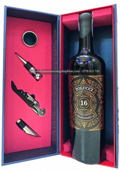 Quà tặng 1 chai rượu vang Ý Tolucci 16 kèm phụ kiện