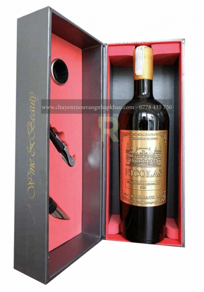 Quà tặng hộp 1 chai rượu vang Pháp Nicolas kèm phụ kiện