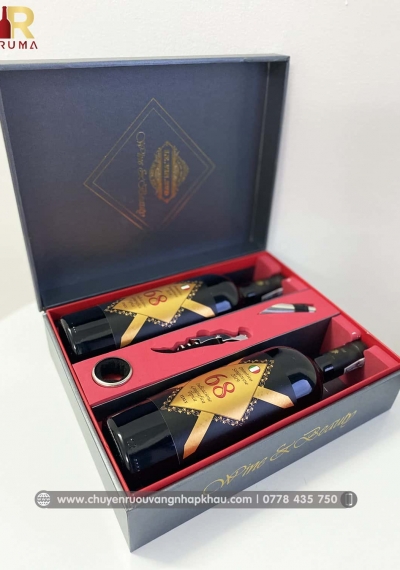 Set quà tặng sang trọng 2 chai vang Ý 68