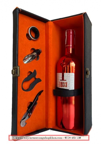 Bộ quà tặng tết hộp da 1 chai vang Ý 1933 Ruby