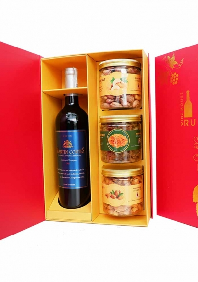 Hộp quà tặng tết rượu vang Chile Martin Cortes