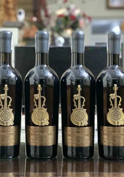 Rượu vang Ý cao cấp La Chitarra (vang cây đàn)