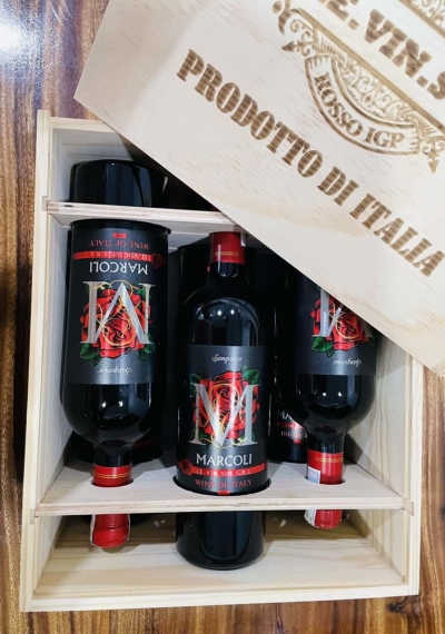 Quà tặng cao cấp 6 chai vang Ý Marcoli hoa hồng