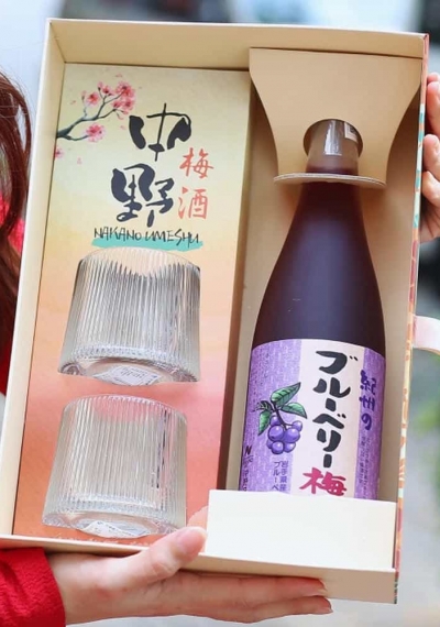 Rượu mơ Nhật Bản Umeshu Nakano Blueberry 720ml [vị việt quất]
