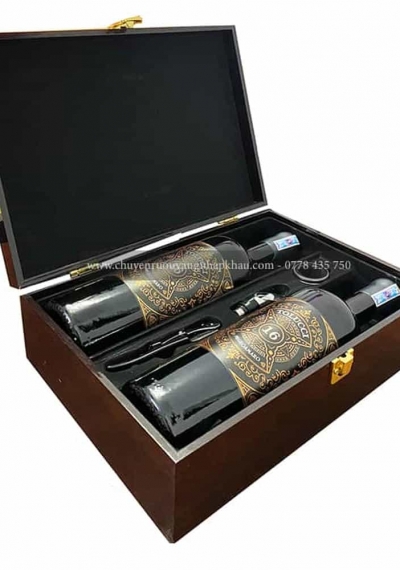 Set quà tặng tết hộp sơn mài 2 chai rượu vang Ý Tolucci 16
