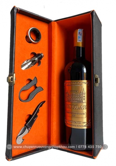 Quà tặng tết hộp da 1 chai vang Pháp Nicolas