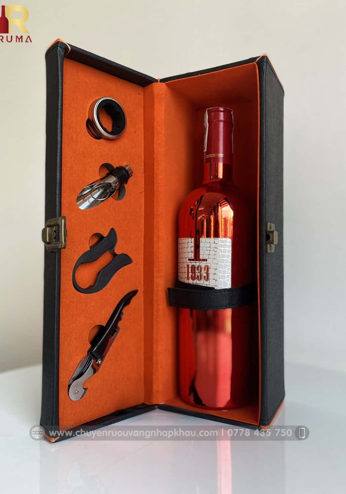Bộ quà tặng tết hộp da 1 chai vang Ý 1933 Ruby