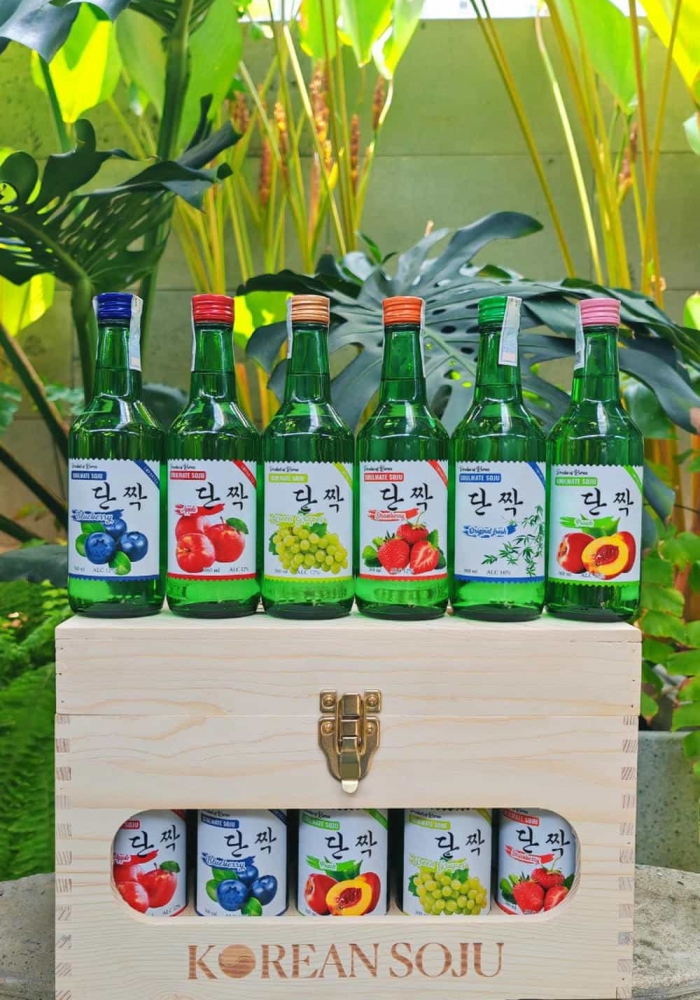 Hộp gỗ đựng 20 chai rượu soju Hàn Quốc