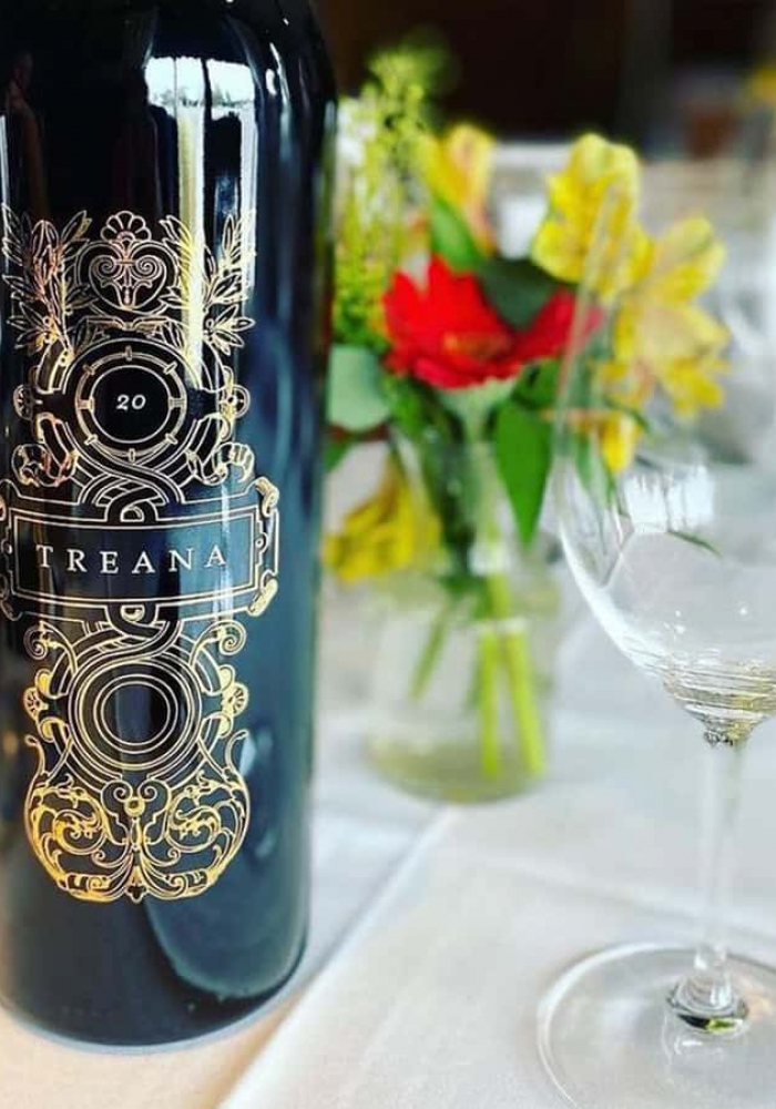 Rượu vang Mỹ Treana Red 2019