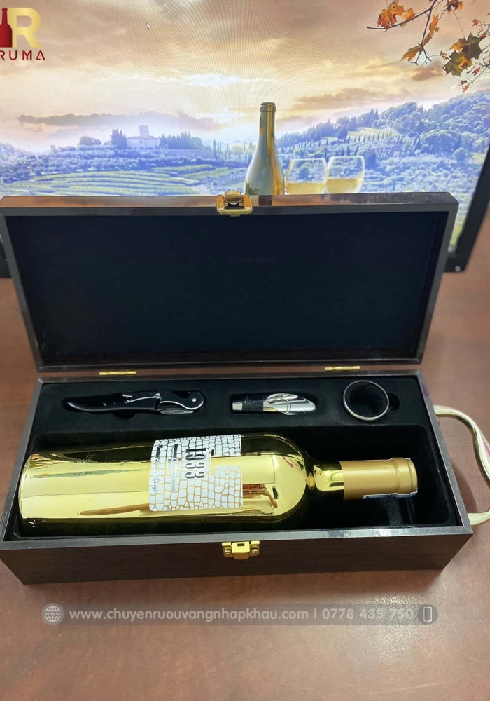 Set quà tặng tết hộp sơn mài 1 chai rượu vang Ý 1933 Topaz