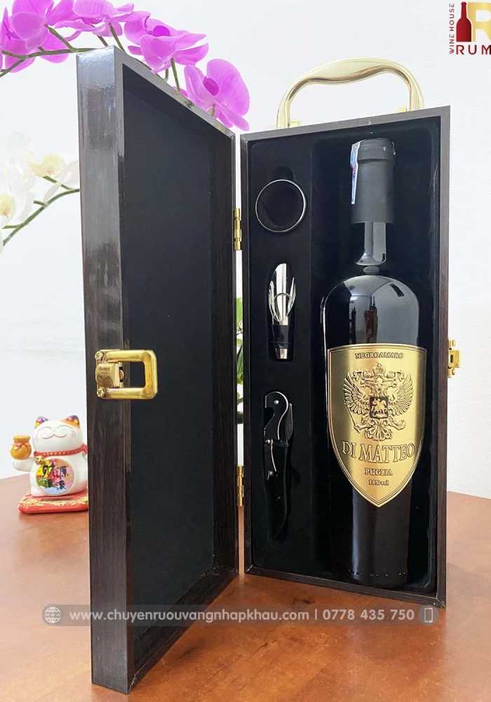 Set quà tặng tết hộp sơn mài 1 chai rượu vang Ý Di Matteo
