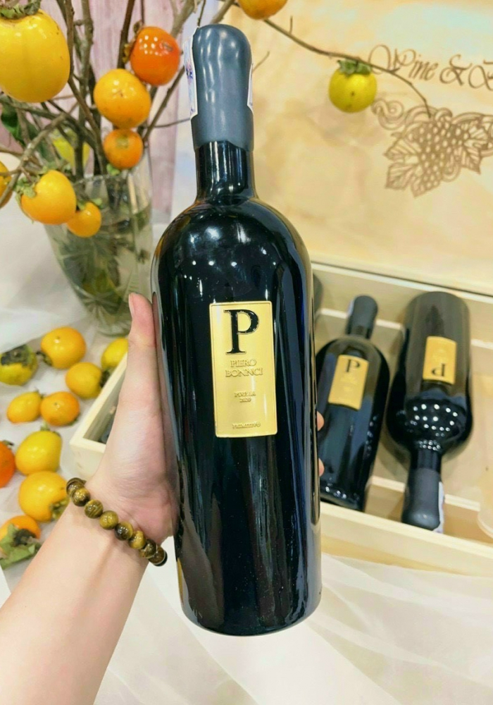 Rượu vang Ý Piero Bonnci