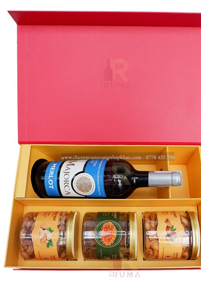 Hộp quà tặng tết rượu vang Tây Ban Nha Majorca