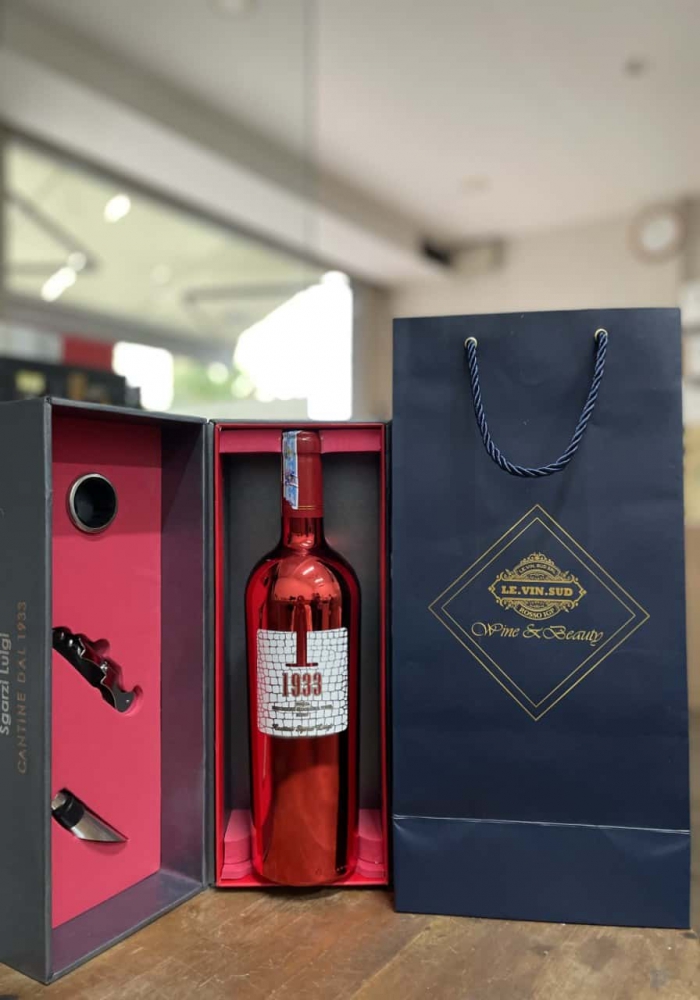 Quà tặng hộp 1 chai rượu Vang Ý 1933 Ruby (Red Limited) kèm phụ kiện