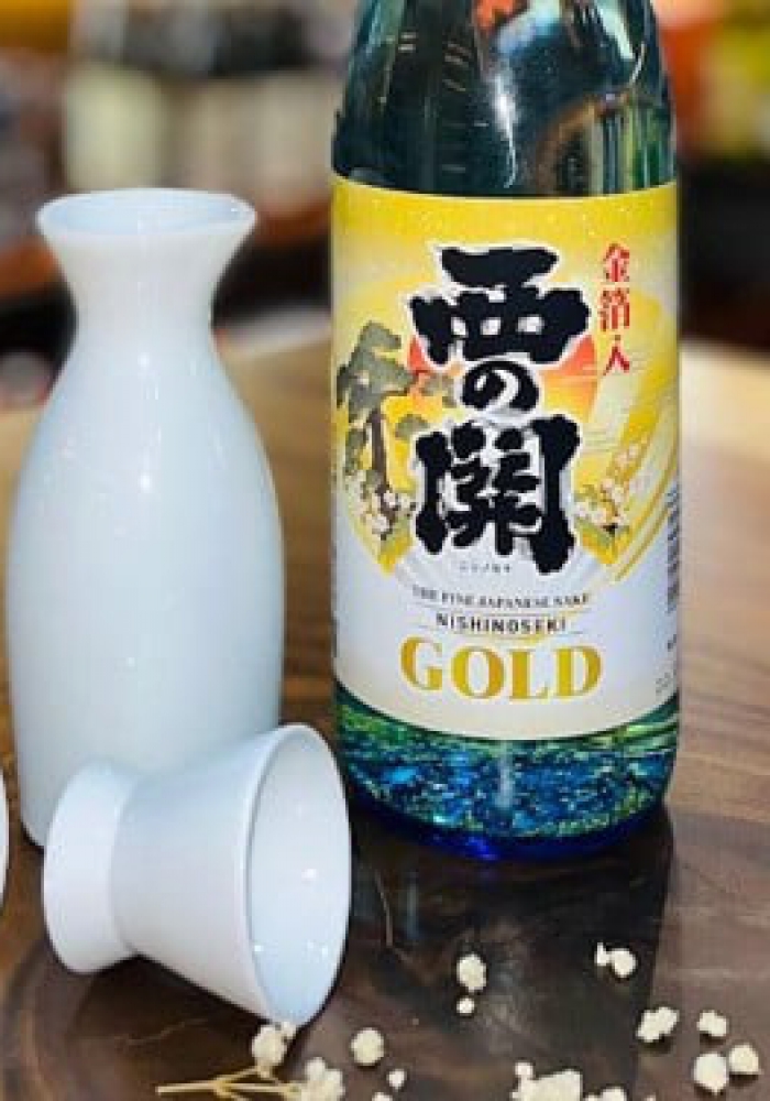 Rượu Sake Nishino Seki Gold Leaf 1800ml